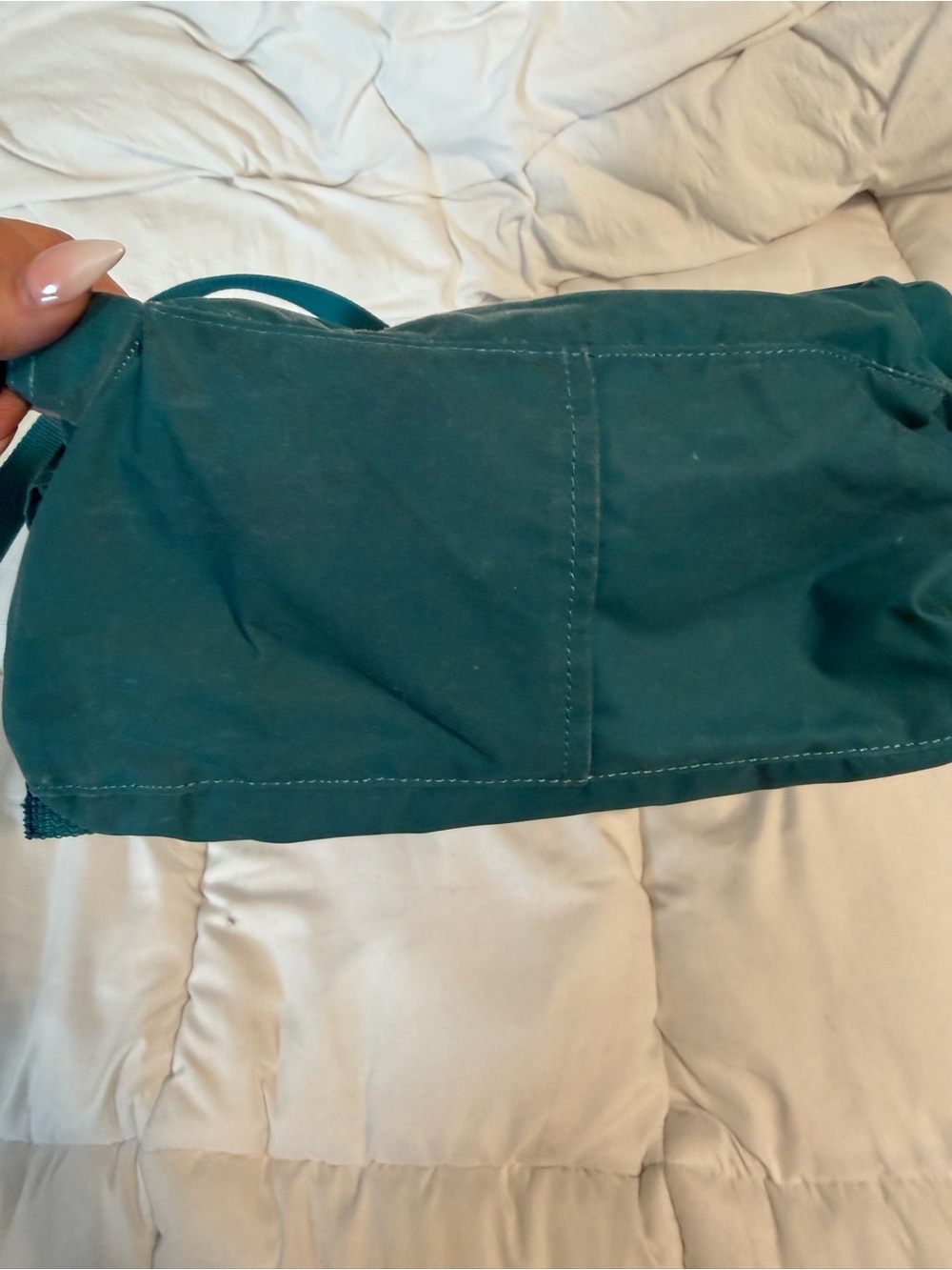 Fjallraven Kånken Backpack in Teal Blue - Picture 6 of 11
